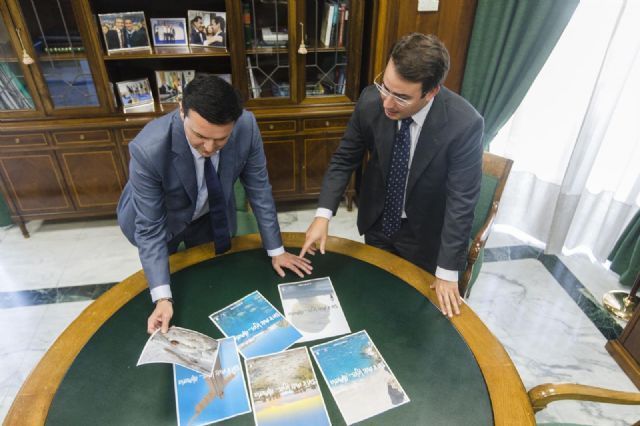 El presidente de la Diputacin de Almera, Javier Aureliano Garca, y el diputado provincial de Turismo, Fernando Gimnez