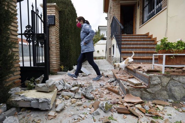 Destrozos causados en una vivienda tras el terremoto de 4.4 grados con epicentro en Santa Fe, que ha dejado daos materiales en la localidad de Atarfe. - lex Cmara - Europa Press