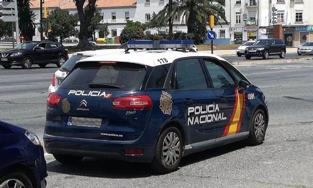 Vehculo de la Polica Nacional 