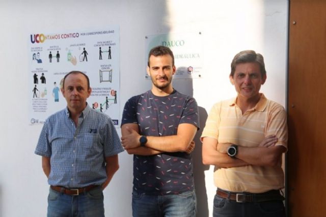 De izquierda a derecha, los investigadores Emilio Camacho, Rafael Gonzlez y Juan Antonio Rodrguez