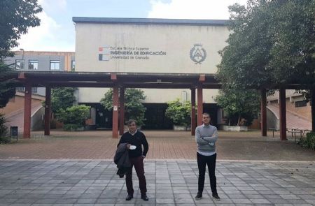 Los investigadores de la UGR David Hidalgo y Julin Arco