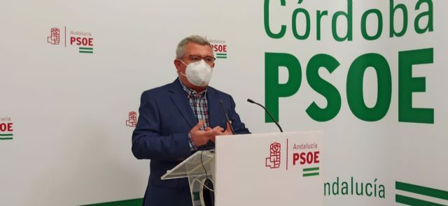 El portavoz del PSOE-A en la Comisin de Salud y Familias del Parlamento andaluz, el cordobs Jess Mara Ruiz, en la sede de su partido