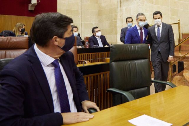El vicepresidente de la Junta de Andaluca, Juan Marn, ayer mircoles en el Pleno del Parlamento - Joaquin Corchero - Europa Press