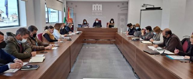 Pleno del Ayuntamiento de La Algaba en el que se ha aprobado el presupuesto para 2022