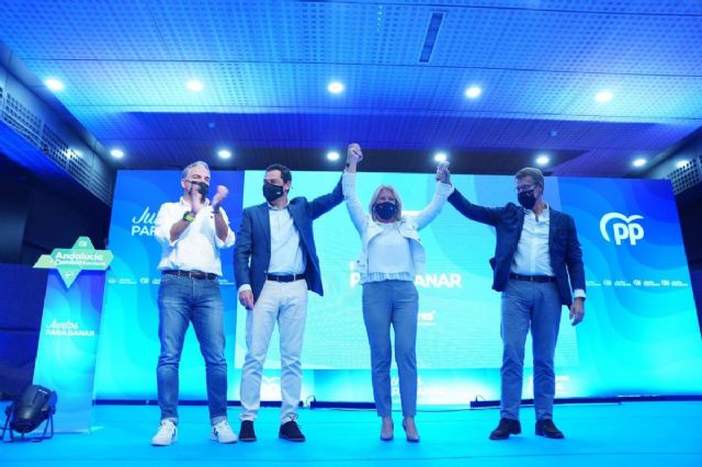 Elas Bendodo, Juanma Moreno, ngeles Muoz y Alberto Nez Feijo clausuran el congreso local del PP de Marbella