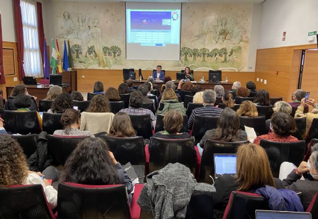 Asisten 80 representantes de las 10 universidades de Andaluca