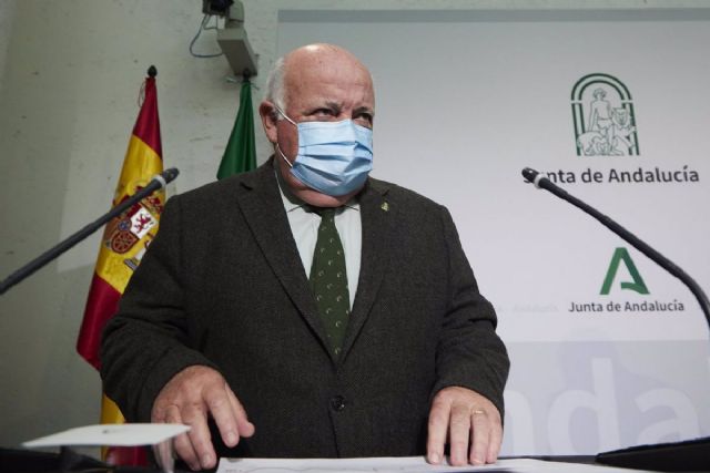 El consejero de Salud y Familias, Jess Aguirre, durante la rueda de prensa tras el Consejo de Gobierno andaluz, a 18 de enero de 2022 en Sevilla (Andaluca, Espaa) - Joaqun Corchero - Europa Press