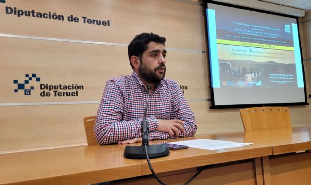 El diputado de Cultura y delegado de TFC, Diego Pieiro, interviniendo en rueda de prensa
